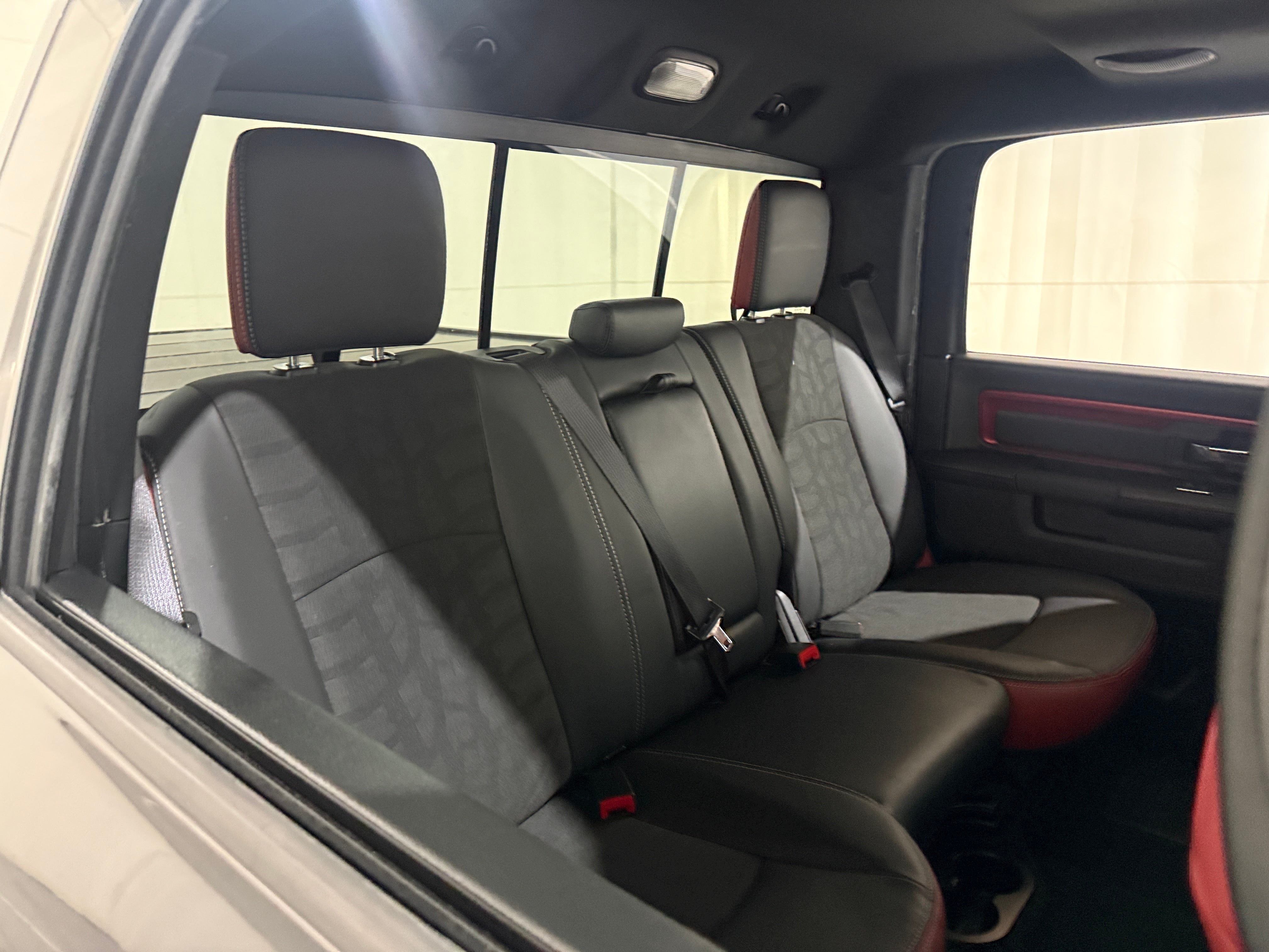 ram ram 1500 pickup 2018 1C6RR6YT3JS161132 image ram ram 1500 pickup 2018 1C6RR6YT3JS161132 image